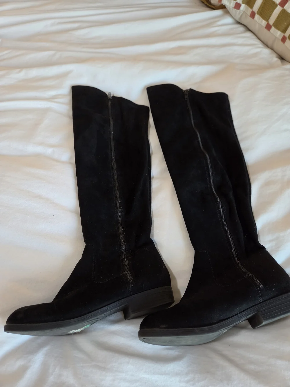 Black Knee-High Women's Boot 6.5
